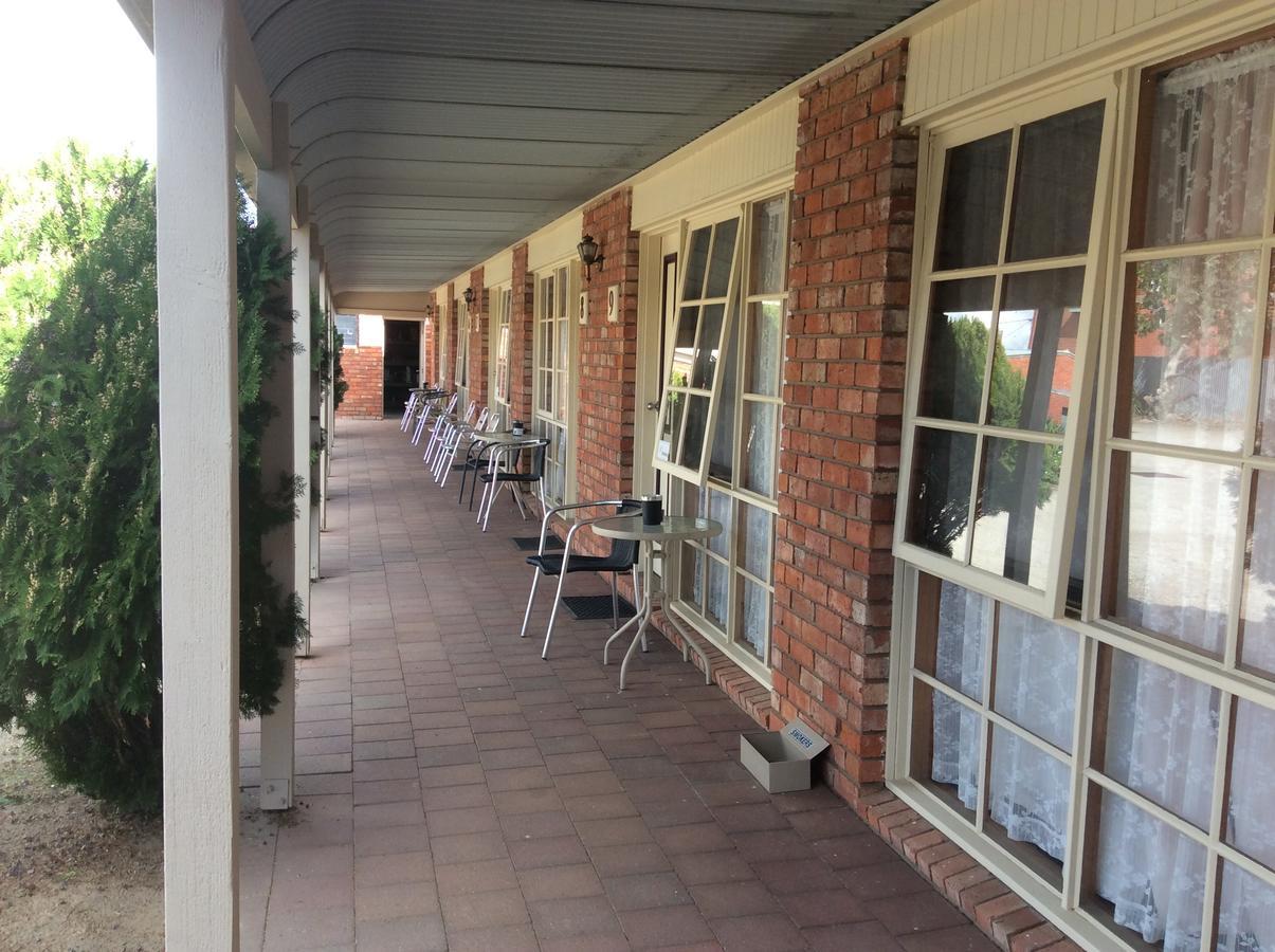 Kerang Motel Екстер'єр фото