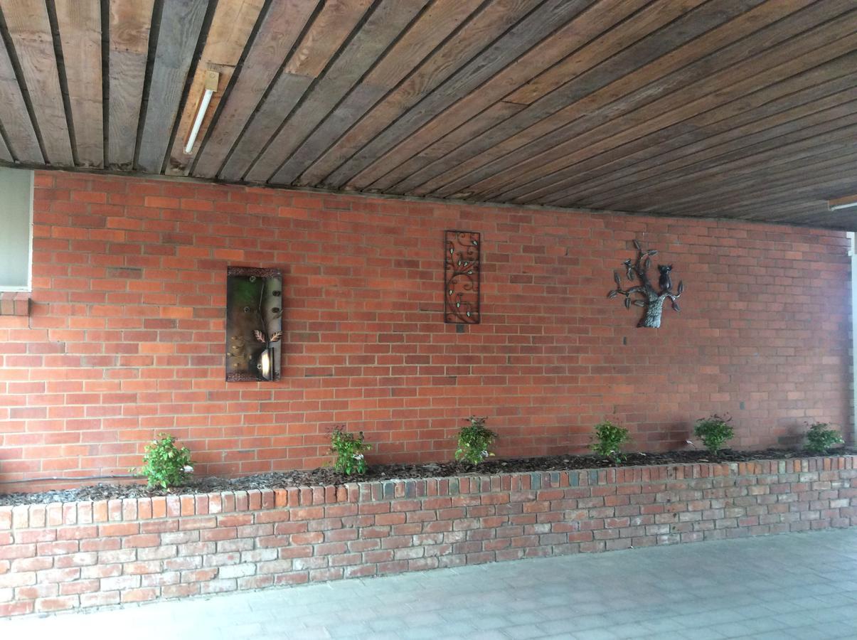 Kerang Motel Екстер'єр фото